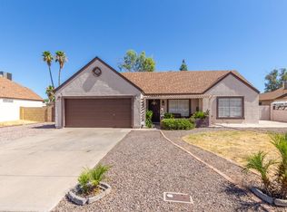 6920 W Paradise Dr, Peoria, AZ 85345