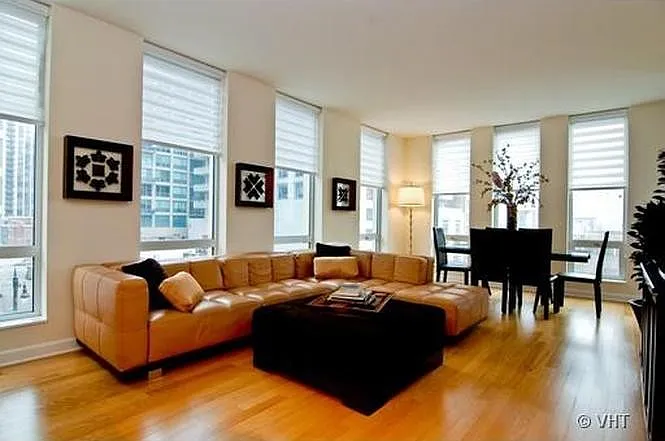 1250 S Michigan Ave #502 — Photo 2