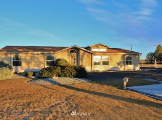 36771 Rd I.8 NE, Coulee City, WA 99115