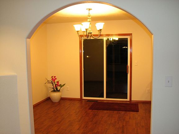 13x11 Dining room