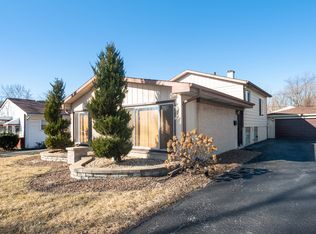 16324 Winchester Ave, Markham, IL 60428