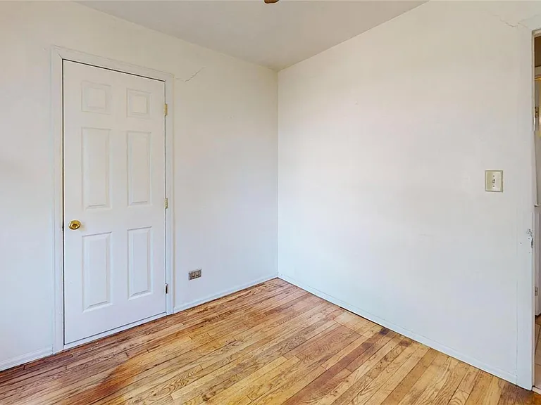 810 Lowell Blvd — Photo 13