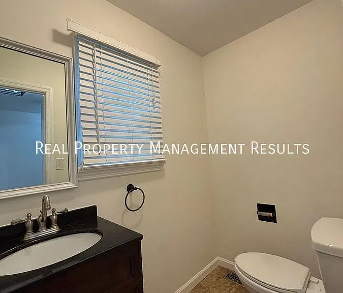 5041 E Sherwood Dr — Photo 8