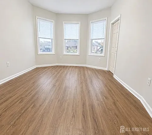 296 N Clinton St #2 Photo 1