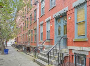 233 3rd St APT 4, Jersey City, NJ 07302
