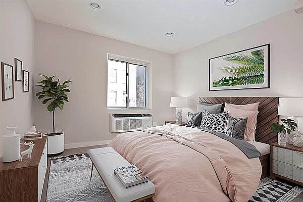 1st image of 371 W 126th St APT 3A
