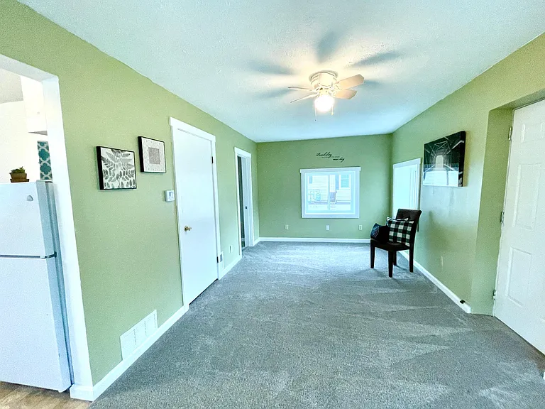 4450 Cynthia Dr — Photo 17