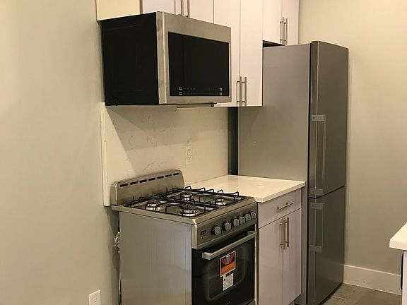 3rd image of 69 W 131st St APT 4B