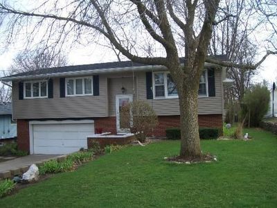 351 E Reeder St, Elburn, IL, 60119