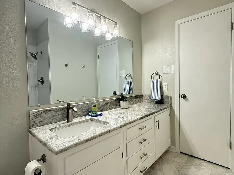 109 Redbud Cir — Photo 17