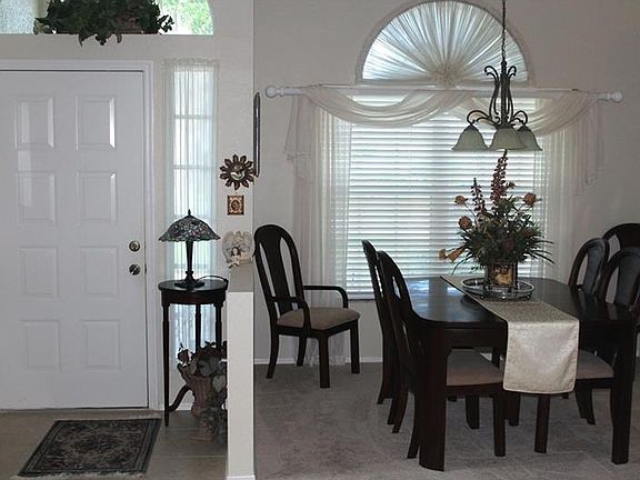 3rd image of 2737 Aster Dr