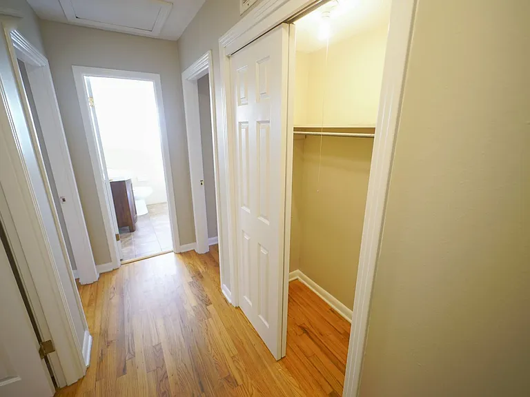 1804 Skyland Dr — Photo 16