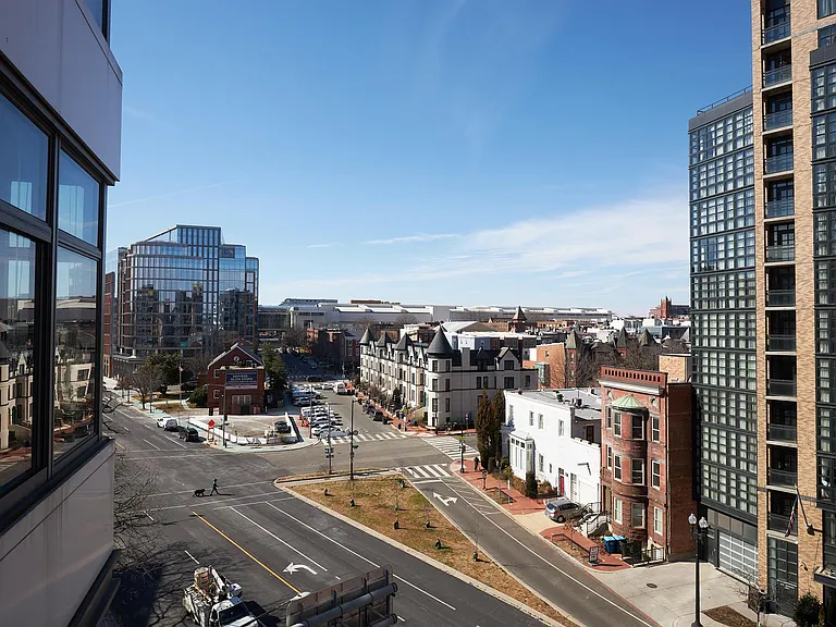 460 New York Ave NW #503 — Photo 17