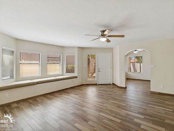 3rd image of 11127 N 109th Pl
