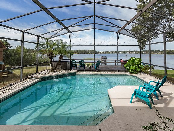2nd image of 100 Olympus Dr