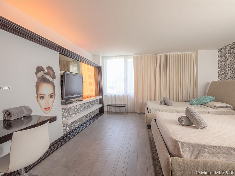1st image of 1100 West Ave #903