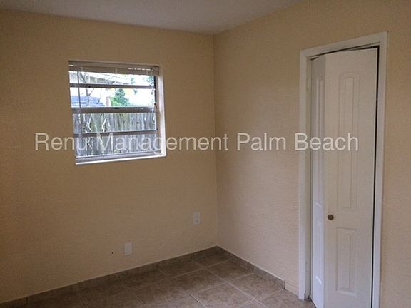 5th image of 5351 NE 10th Ave