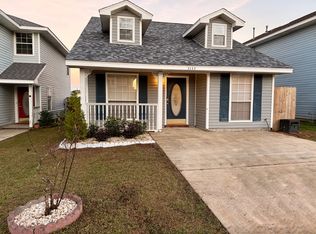 3133 Two Sisters Way, Pensacola, FL 32505