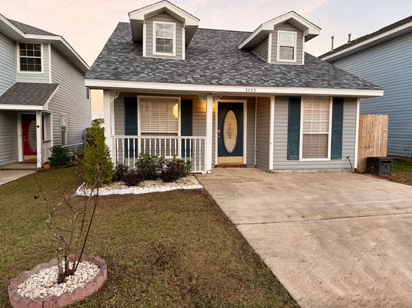 3133 Two Sisters Way, Pensacola, FL 32505