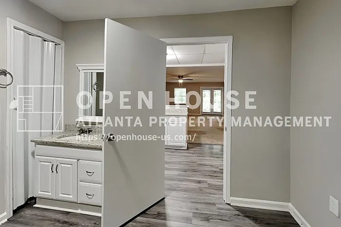 603 Brolley Ct — Photo 13