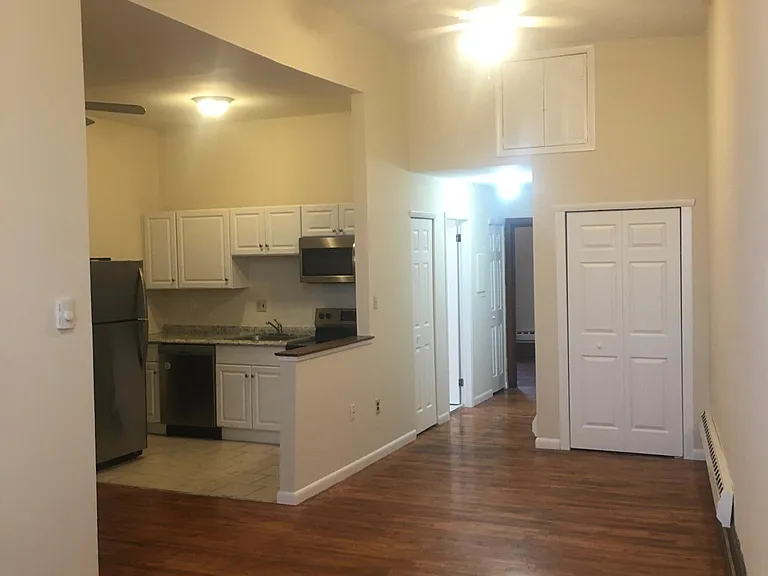 29 S Main St #3B — Photo 1