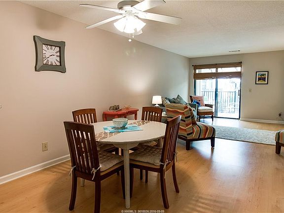 5th image of 36 Deallyon Ave APT 56