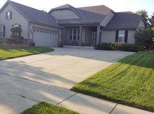 732 Heron Dr, Waterford, WI 53185