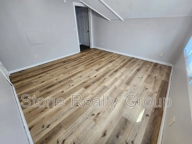 610 S 5th St #D — Photo 5