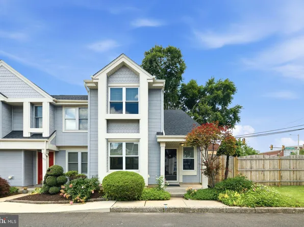 108 Allison Ct, Lansdale, PA 19446