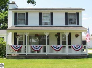 5321 Tilton Rd, Traverse City, MI 49684