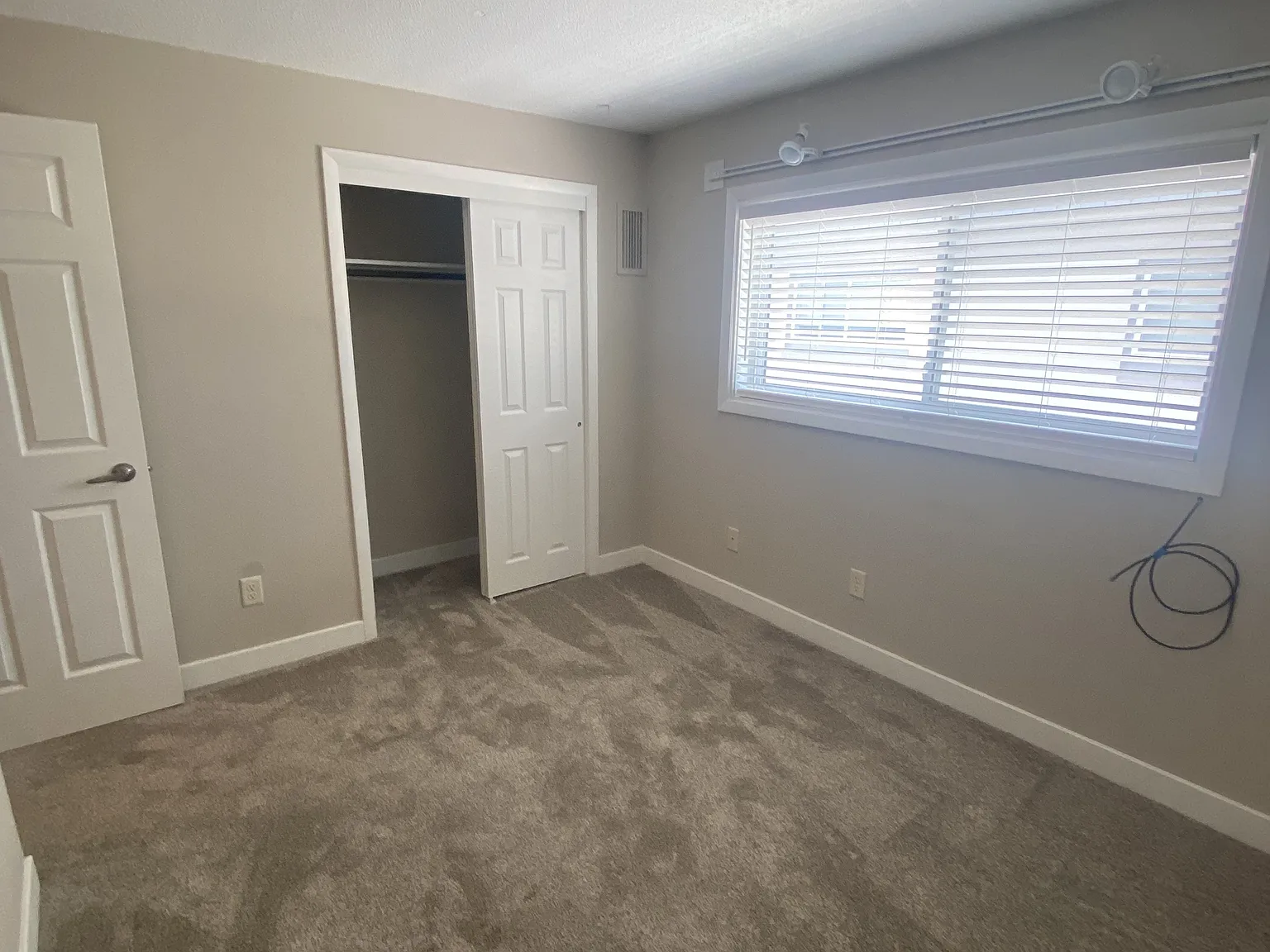 614 Ansborough Avenue - 4 — Photo 4