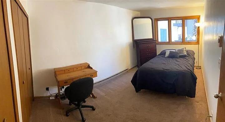 225 Eagle Dr #4C — Photo 4