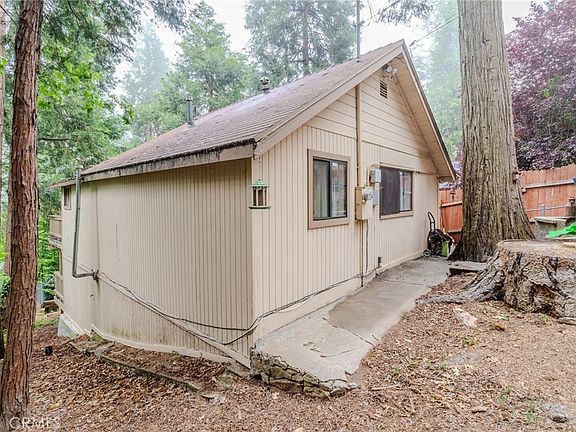 4th image of 753 Woodland Rd