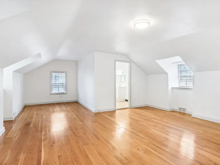 2834 Midvale Ave #M-2834B — Photo 46
