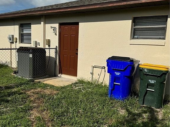 4th image of 1425 Jersey St NE