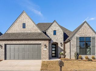 9111 E 62nd St S, Tulsa, OK 74133