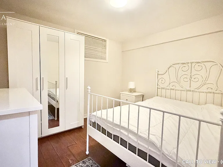 1727 Pharmacy Ave #2 — Photo 8
