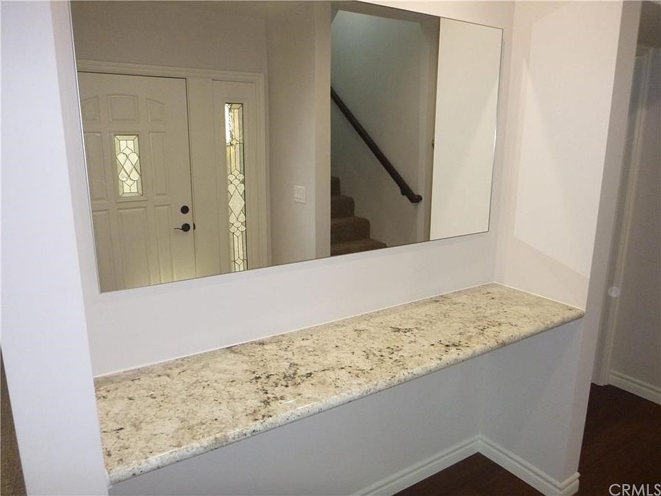 1st image of 3161 Linden Ave