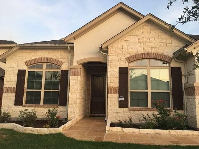 1st image of 3012 Paseo De Charros