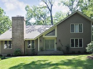 120 S Hill Rd, Ridgewood, NJ 07450