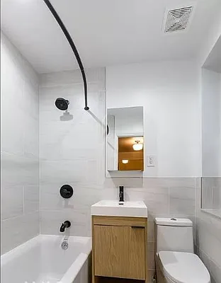 Rented by Dalan Rentals | media 17