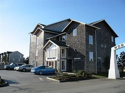 1st image of 205 Bolstad St W #301