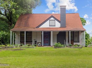 721 N Poplar St, Aberdeen, NC 28315