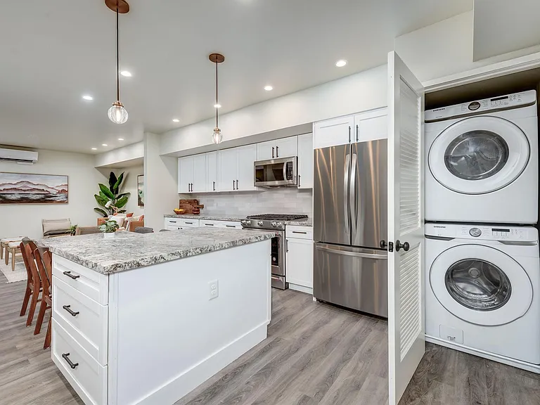 3521 J St — Photo 19