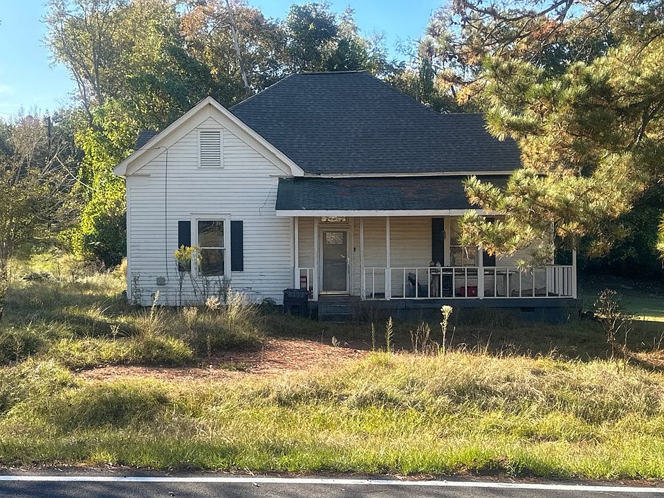 1st image of 140 Helen Cir SW