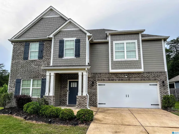 1105 Merion Dr, Calera, AL 35040