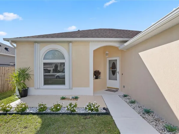 2057 Swift Rd, Oviedo, FL 32766