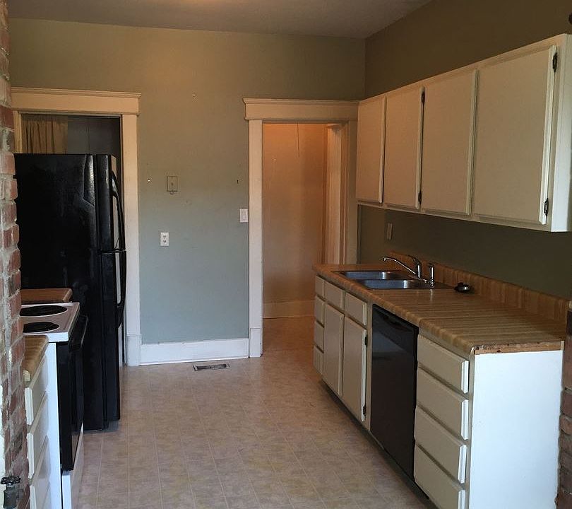 2nd image of 3108 Long Blvd APT 6