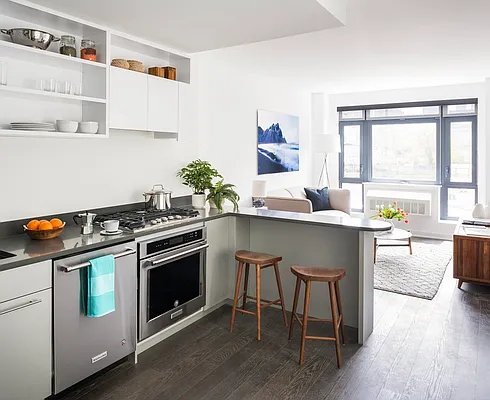 Rented by BHS Development Marketing | media 4