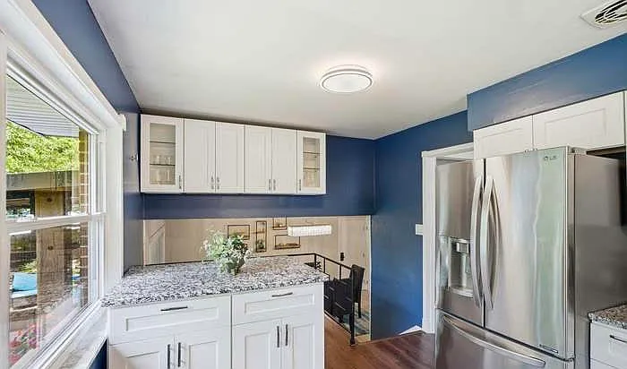 1302 Mooncrest Ct — Photo 1